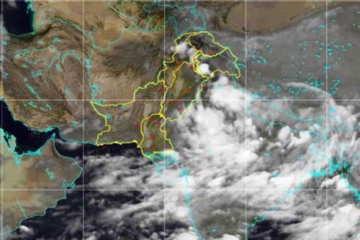 Weather alert of wind-thunderstorm issued for ports