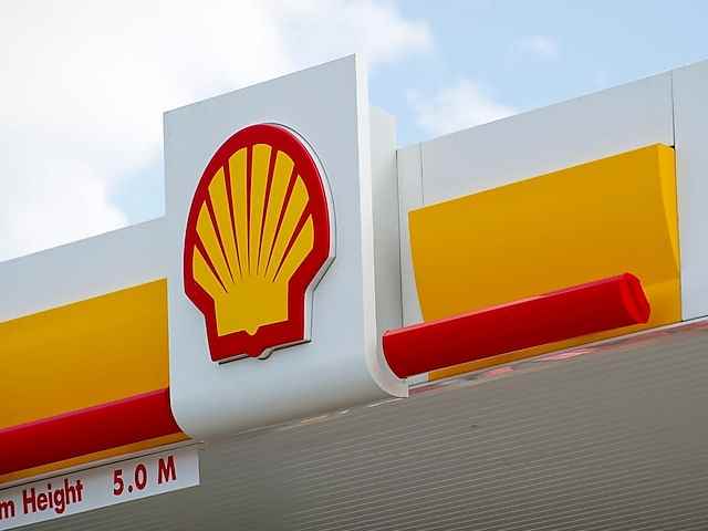 Shell Pakistan stops aviation operations across country