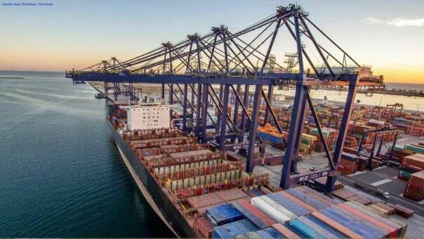 Shipping Activity and Cargo Handling at Karachi Port for December 1, 2023