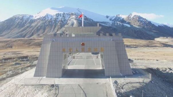 Khunjerab Pass reopens for Pakistan, China trade
