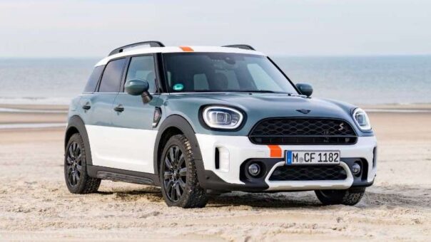 MINI Cooper S Countryman ALL4 unleashes thrills with Uncharted Edition