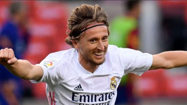 Luka Modric Renews Real Madrid Contract, Rejects Saudi Offer