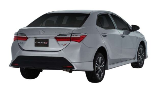 Price, Specifications of Toyota Corolla 1.8 in Pakistan