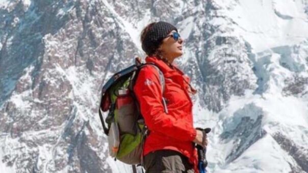 Pakistani Mountaineer Naila Kiani Conquers All 8000-Metre Peaks