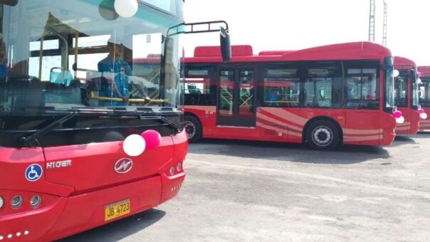 Karachi Receives New People’s Bus Service Fleet