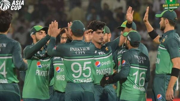 Pakistan Thrash Ireland by 7 Wickets to Tie T20 Series