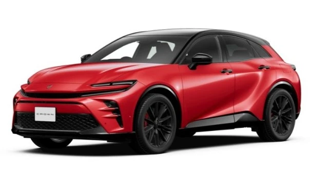 Toyota Unveils Dynamic Crown Sport PHEV Model in Japan